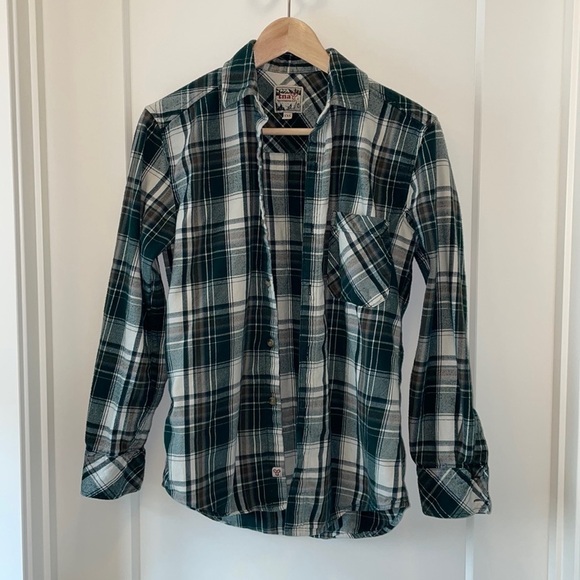 SzXXS Tna Boyfriend fit long sleeve flannel in green/white/ purple EUC - Picture 3 of 7